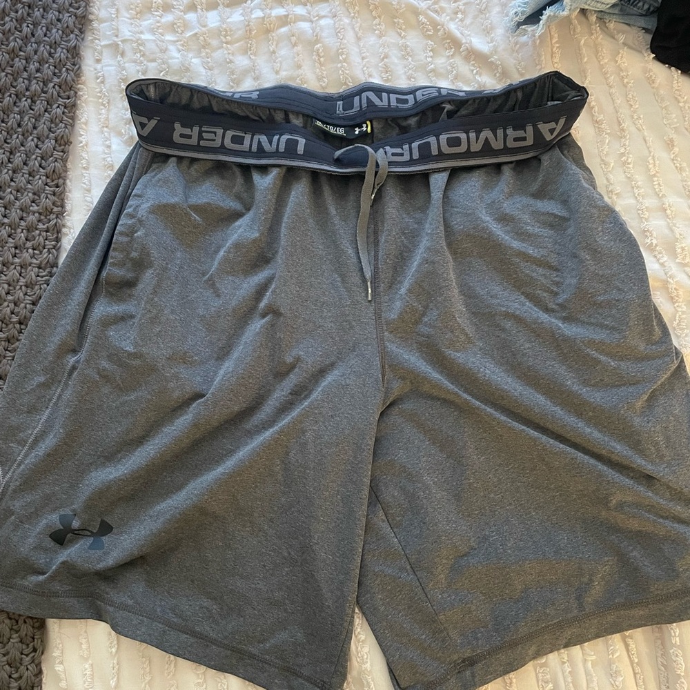 Under Armour Men's Athletic Charcoal Shorts